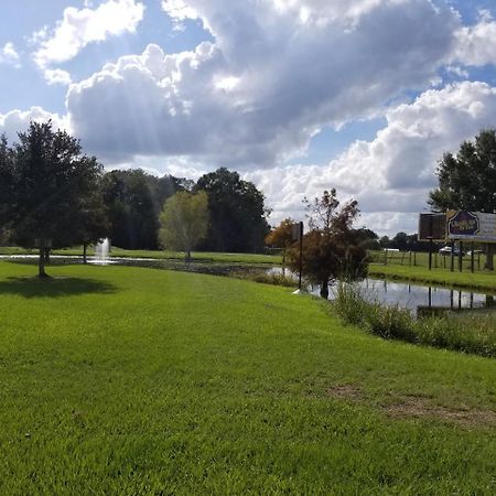 L'Acadie Inn & Rv Park Eunice Dış mekan fotoğraf